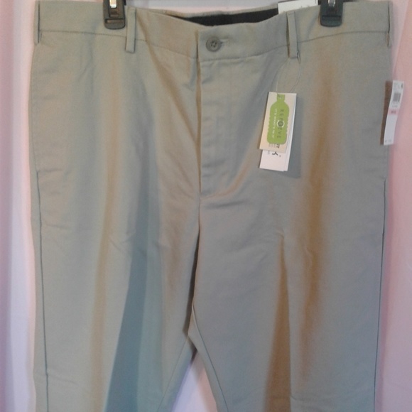 ☕ Van Heusen Traveler EcoVoyager Khakis - Picture 1 of 5